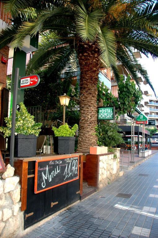 Hostal Montsant Salou Exterior photo